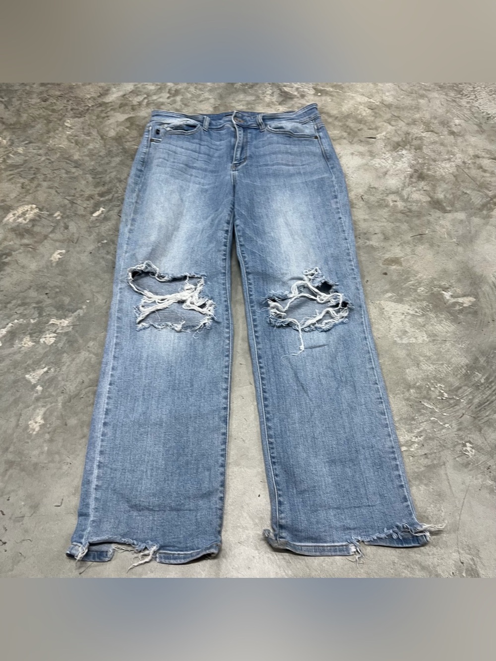 Judy Blue 90s Straight Jeans Womens 14W Light Wash Distress High Rise JB82502LT